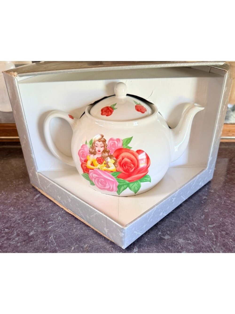 Walt Disney World Exclusive Ceramic Beauty & The Beast Princess Belle Teapot NOB